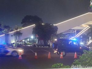 Jelang Pelantikan, Jokowi Sambangi Gedung DPR