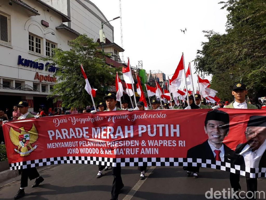 Sambut Pelantikan Presiden, Warga Yogya Gelar Parade Merah Putih Sambut Pelantikan Presiden, Warga Yogya Gelar Parade Merah Putih