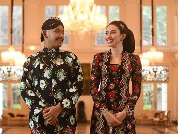 Potret Cantik 5 Menantu Cendana, Varsha Strauss sampai Della Atkins