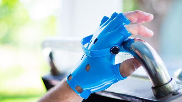 Produk Super Nyeleneh Ini Cocok Dipakai Pesta Halloween