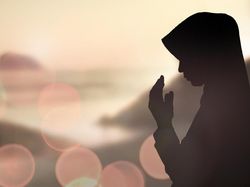 Hadits tentang Sabar, Sikap Mulia yang Perlu Diteladani Muslim
