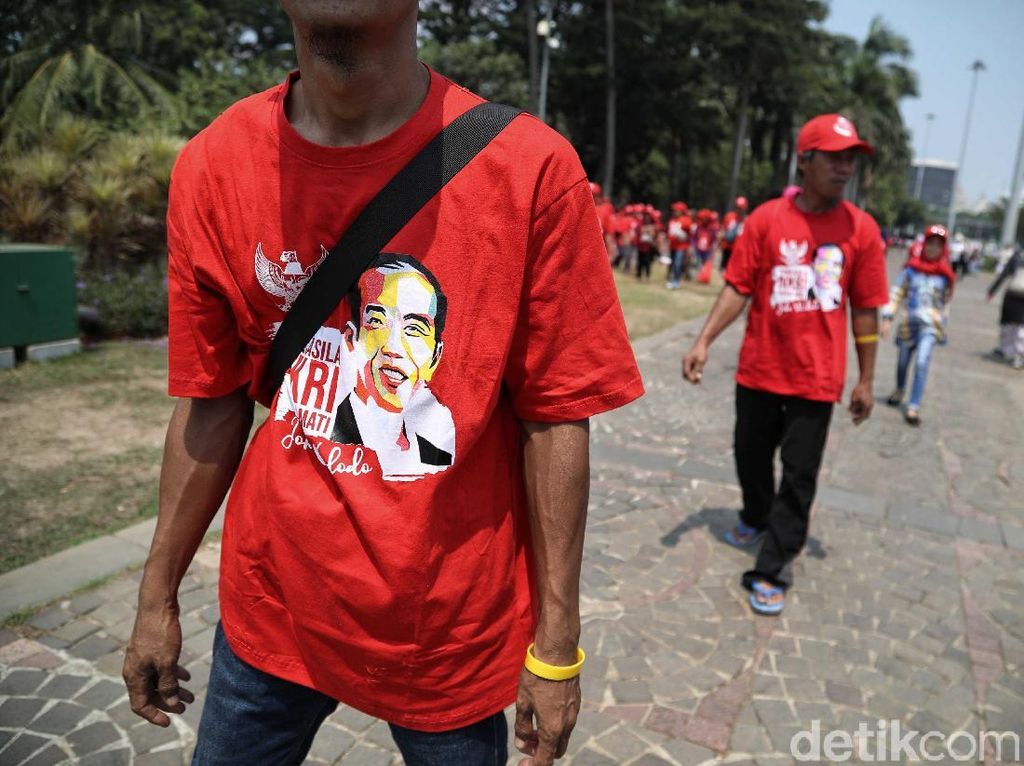 Relawan Jokowi Tak Kenal JokPro 2024: Wacana Presiden 3 Periode Bahaya! Relawan Jokowi Tak Kenal JokPro 2024: Wacana Presiden 3 Periode Bahaya!