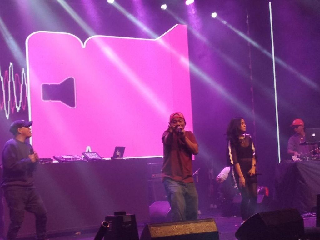 Konser Musik Monk Invasion Manjakan Para Vaper di Jakarta Konser Musik Monk Invasion Manjakan Para Vaper di Jakarta