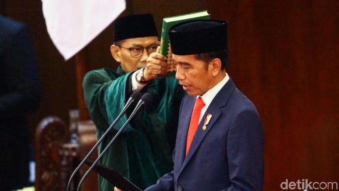 Pelantikan Presiden dan Wakil Presiden 2019-2024 sukses digelar. Yuk, lihat lagi momen bersejarah tersebut.