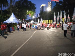 Relawan Jokowi Bubar Usai Pesta Rakyat di Patung Kuda
