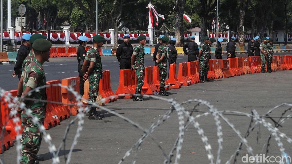 Pengamanan Pelantikan Presiden di Istana dan Monas