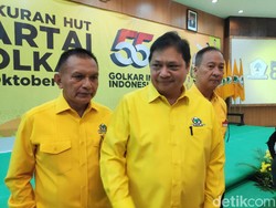 Jadi Calon Kuat Menko Perekonomian? Airlangga: Tunggu Rabu