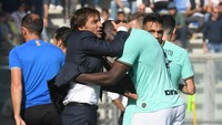 Kemenangan ini membuat skuat asuhan Antonio Conte itu tetap di posisi kedua klasemen Liga Italia.