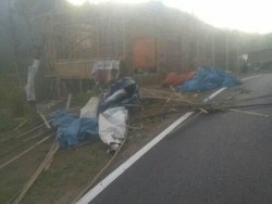 Badai Debu dan Asap Kebakaran Arjuno Terjang Permukiman Warga di Batu