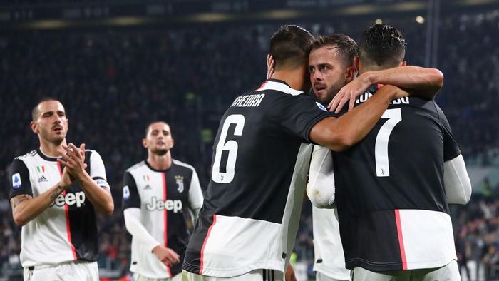 Juventus meraih kemenangan 2-1 saat menghadapi Bologna (Foto: Marco Luzzani/Getty Images)