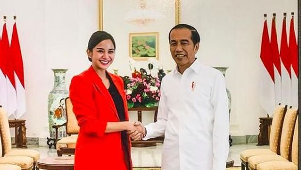 Kirana Larasati bersama Presiden Joko Widodo