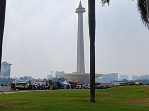 Ditutup untuk Umum, Kawasan Monas Dijaga TNI