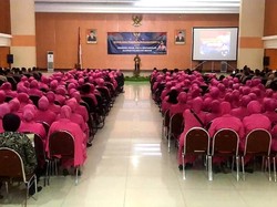 Polwan dan Bhayangkari Diimbau Bentengi Keluarga dari Paham Radikal