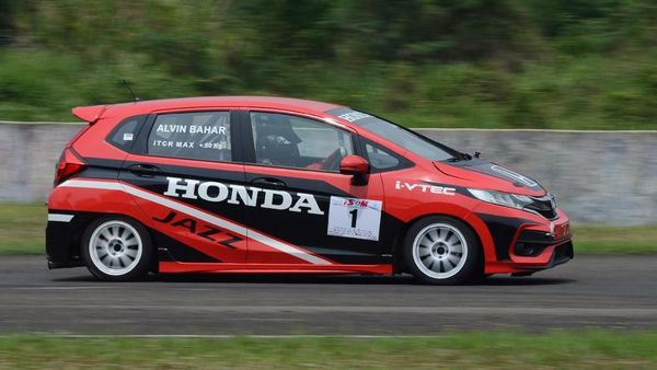 Rajai 2 Seri, Alvin Bahar Siap Cetak Sejarah Juara Nasional