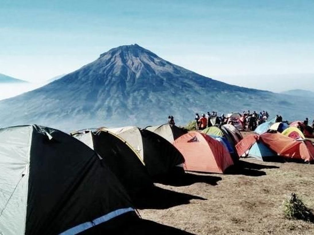 Kisah Pendakian Gunung Kembang, Adiknya Gunung Sindoro Kisah Pendakian Gunung Kembang, Adiknya Gunung Sindoro