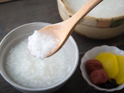 2 Cara Masak Bubur Ayam yang Kental Gurih