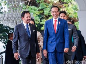 Sultan Brunei Dapat Giliran Pertama Bertemu Jokowi di Hari Pelantikan