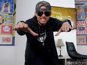 Wahyu Selow Sempat Jadi Tukang Cat Tembok dan Daftar PNS Wahyu Selow Sempat Jadi Tukang Cat Tembok dan Daftar PNS