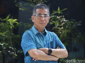 Benny Erwin Bertekad Bersih-Bersih PSSI Andai jadi Ketum Benny Erwin Bertekad Bersih-Bersih PSSI Andai jadi Ketum