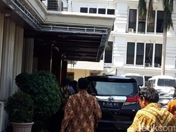 Wiranto Kembali Tinggalkan RSPAD, Sambangi Kemenko Polhukam