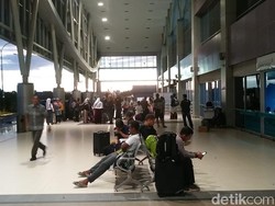 Ketika Bandara Bisa Delay..