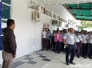 Didemo Pegawai karena Sering Dinas, Ini Jawaban Plt Kadishub Mimika