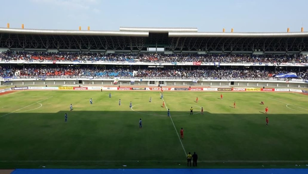 PSIM Yogyakarta vs Persis Solo. (Foto: Pradito Rida Pertana/detikcom)