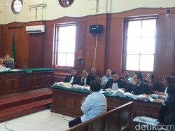 Sidang Lanjutan Amblesnya Jalan Gubeng, 4 dari 6 Saksi Tak Hadir