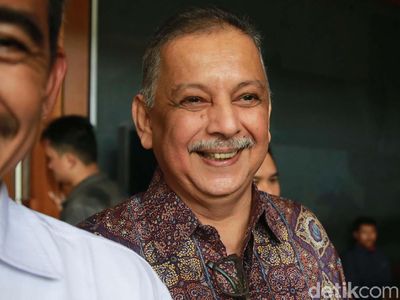 Ekspresi Sofyan Basir Saat Bacakan Pleidoi