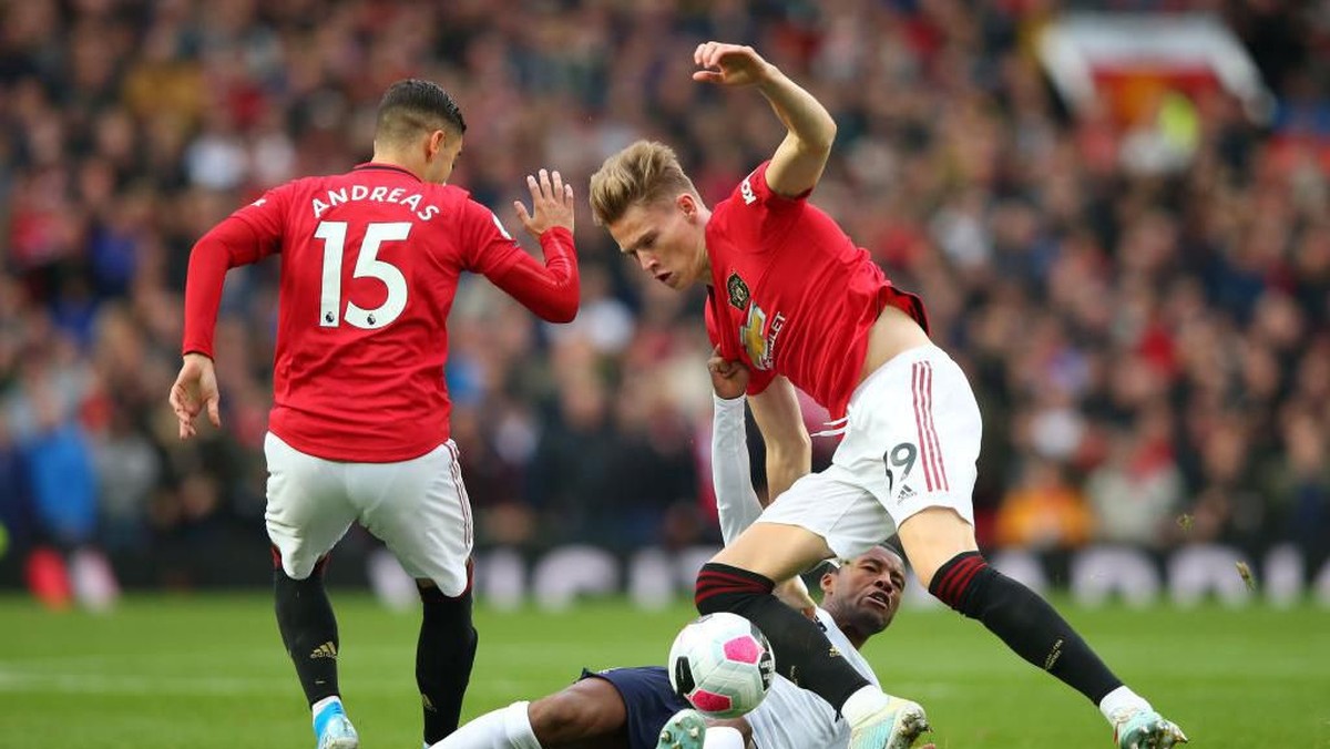 Manchester United akan menghadapi laga berat di kandang Partizan Belgrade (Foto: Alex Livesey/Getty Images)