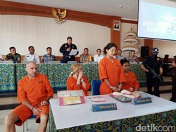 Selundupkan Sabu di Celana Dalam, 2 WN Thailand Ditangkap di Bali