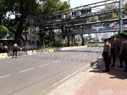 Jelang Demo Mahasiswa, Jalan di Sekitar Istana Ditutup