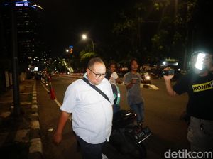 Eks Pejabat Pelindo II Haryadi Budi Dicecar KPK soal Pengadaan QCC Eks Pejabat Pelindo II Haryadi Budi Dicecar KPK soal Pengadaan QCC