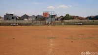 Areal Stadion Sangkuriang yang luasnya sekitar 2,2 hektare ini diresmikan pada 28 Agustus 1974 oleh Gubernur Jawa Barat May. Jen Solihin G.P.