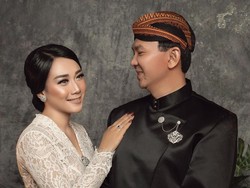 Ahok dan Puput Jadi Pengantin Jawa, Mesra di Foto Pernikahan