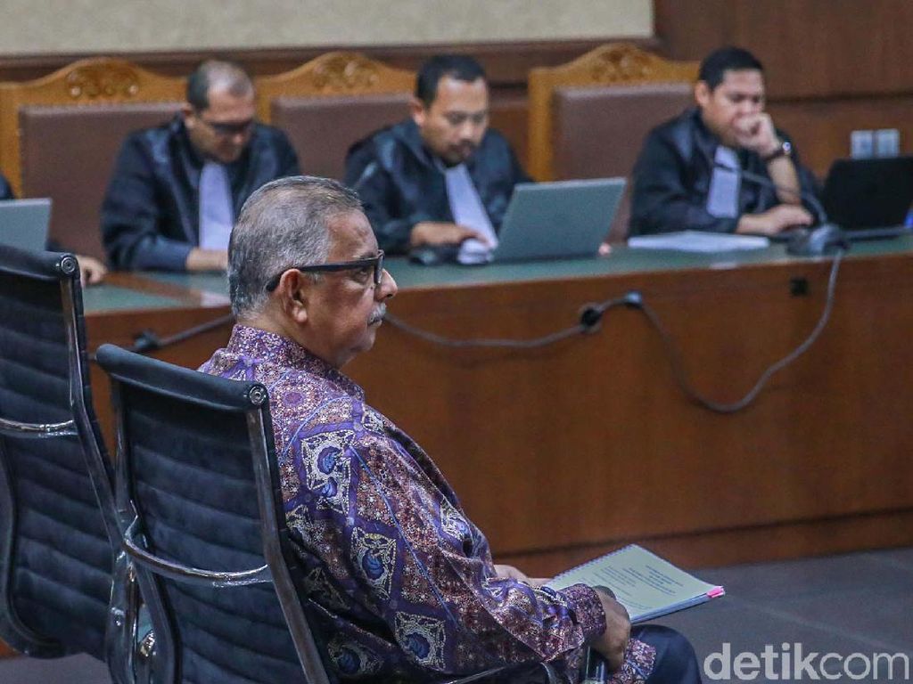 Sofyan Basir Hadapi Sidang Vonis Kasus PLTU Riau-1 Hari Ini Sofyan Basir Hadapi Sidang Vonis Kasus PLTU Riau-1 Hari Ini