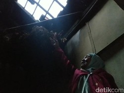 Angin Kencang Terjang Pangalengan, Banyak Rumah Rusak dan Pohon Tumbang