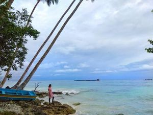 LAPAN Segera Bangun Bandar Antariksa Kecil di Pulau Biak LAPAN Segera Bangun Bandar Antariksa Kecil di Pulau Biak