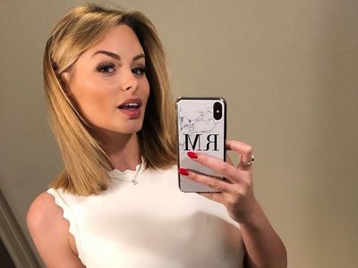 Model Berdada 30 GG Jadi Sensasi, Pertanyakan Kapan Payudara Berhenti Tumbuh