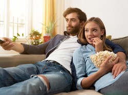 Zodiak Asmara 19 Juni 2023: Libra Jangan Banyak Menuntut, Sagitarius Debat