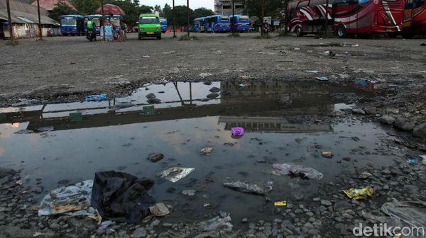Kondisi Terminal Bubulak Memprihatinkan