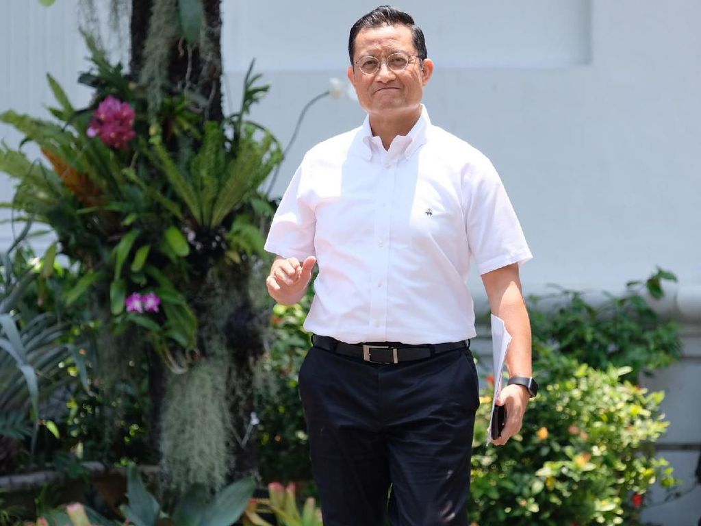 Mantan Ketua IMI yang Akan Masuk Kabinet Jokowi Mantan Ketua IMI yang Akan Masuk Kabinet Jokowi