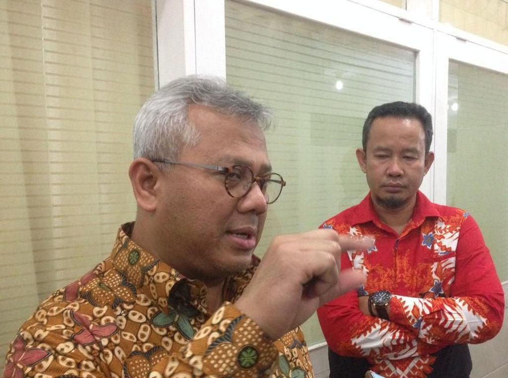 KPU Tak Masalahkan Bule Spanyol Daftar Bakal Calon Bupati Samosir KPU Tak Masalahkan Bule Spanyol Daftar Bakal Calon Bupati Samosir