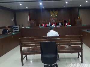 Jaksa Minta Hakim Tolak Eksepsi Pengacara TW Jaksa Minta Hakim Tolak Eksepsi Pengacara TW