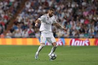 Benzema yang senang memberi assist demi timnya menang