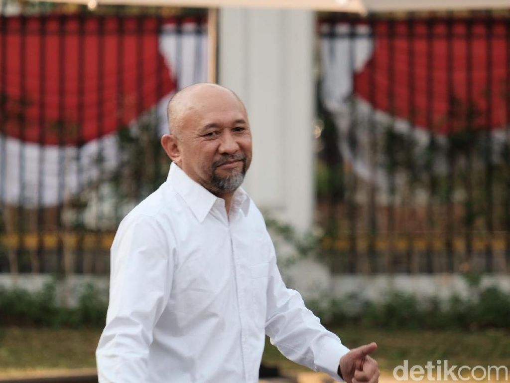 Giliran Teten Masduki yang Merapat ke Istana Giliran Teten Masduki yang Merapat ke Istana