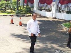 Bahlil Bakal Bereskan Tumpang Tindih Lahan Proyek Lotte Chemical