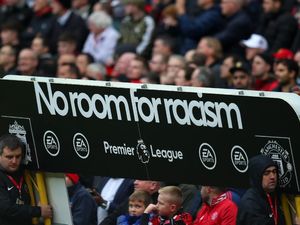 MU Hukum Suporter Rasis di Laga Kontra Liverpool