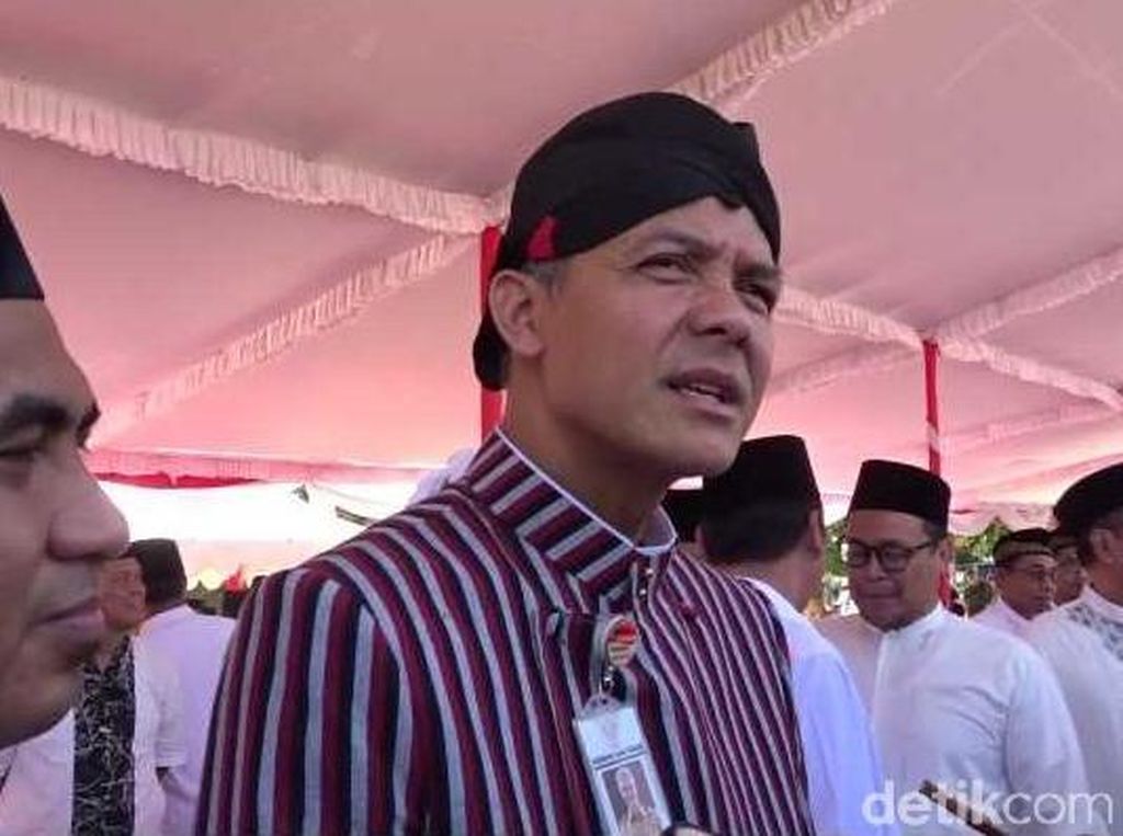 Gubernur Ganjar: Saya Kemarin Diundang ke Istana, Tapi... Gubernur Ganjar: Saya Kemarin Diundang ke Istana, Tapi...