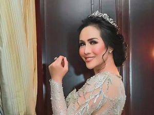 Rumah Tangga Bermasalah, Ratu Meta Kena Omel Zaskia Gotik Rumah Tangga Bermasalah, Ratu Meta Kena Omel Zaskia Gotik